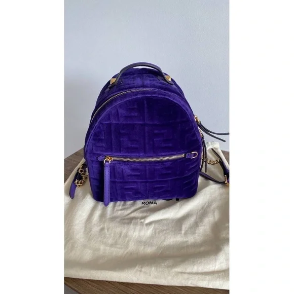 Fendi mini velvet backpack - Picture 2 of 16